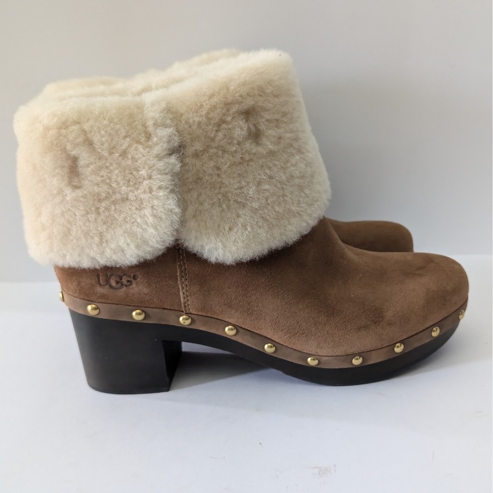 UGG Lynnea Chestnut Brown Suede Shearling Clog Boots Studded Heel Womens 9